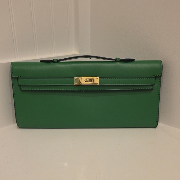 Green Clutch with Gold Accent - Picture 1 of 4
